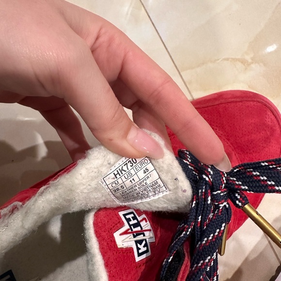 🔥SEND OFFERS🔥2017 Kith × Moncler × Gel Lyte 3 'Red' - Picture 15 of 15